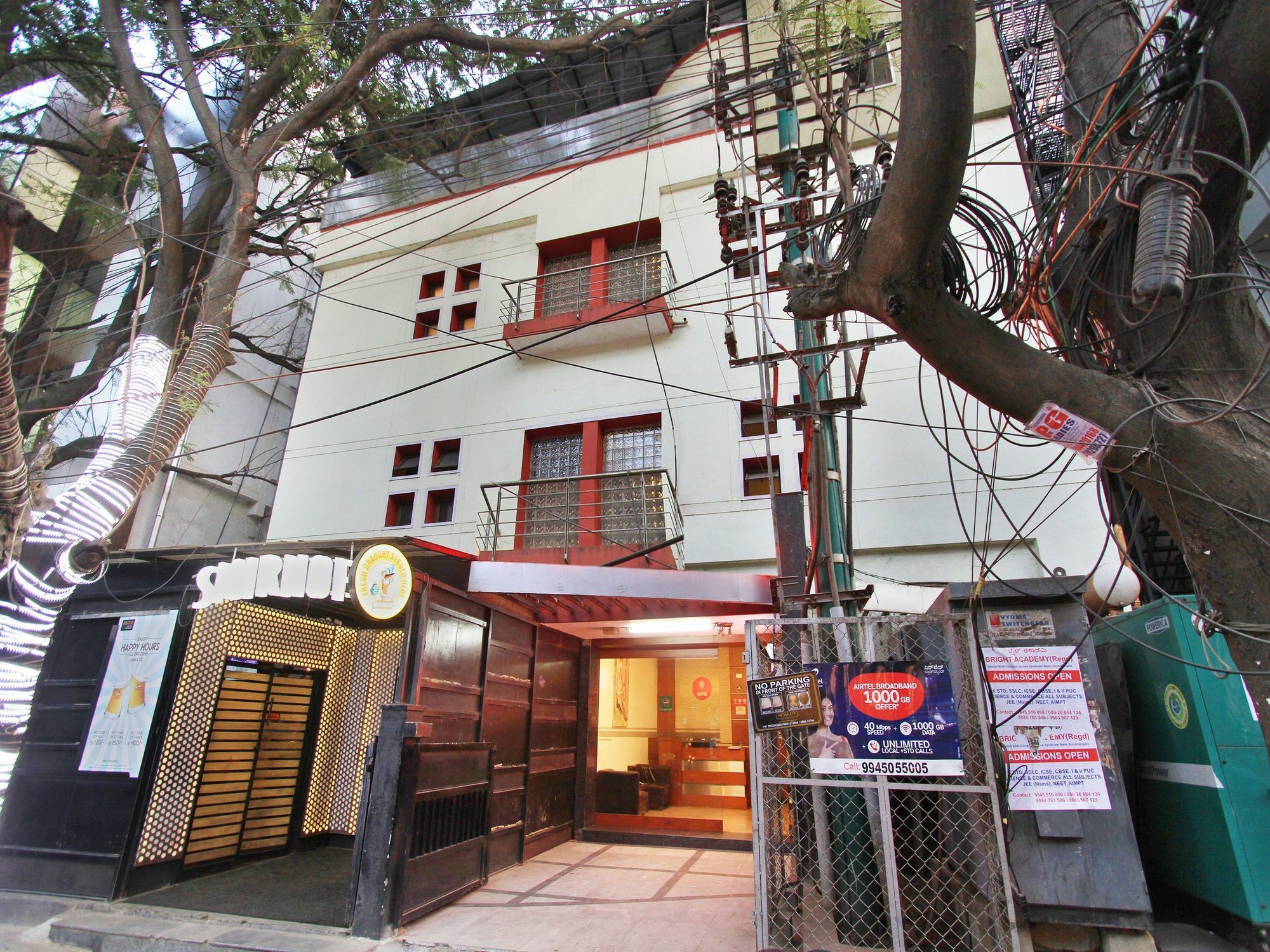 Oyo 345 Hotel Red Mount Aquilla Bangalore Eksteriør billede