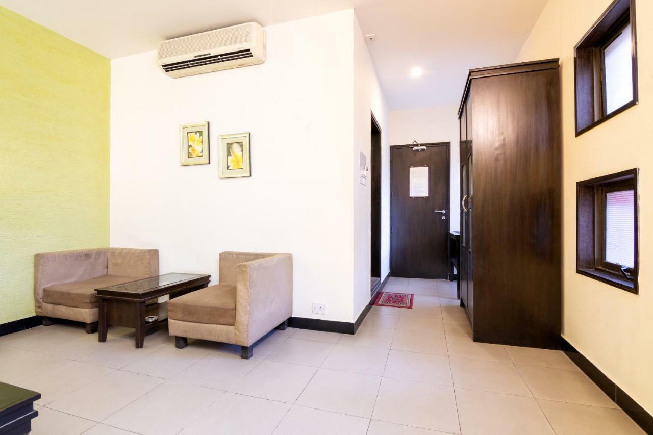 Oyo 345 Hotel Red Mount Aquilla Bangalore Eksteriør billede