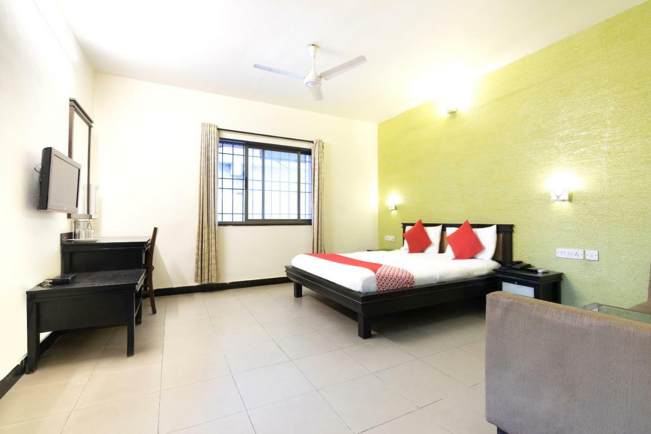 Oyo 345 Hotel Red Mount Aquilla Bangalore Eksteriør billede
